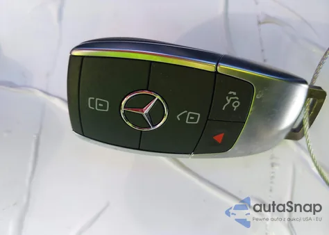 2022 Mercedes-Benz Glb 250 4Matic from USA, damaged, VIN W1N4M4HB2NW179853